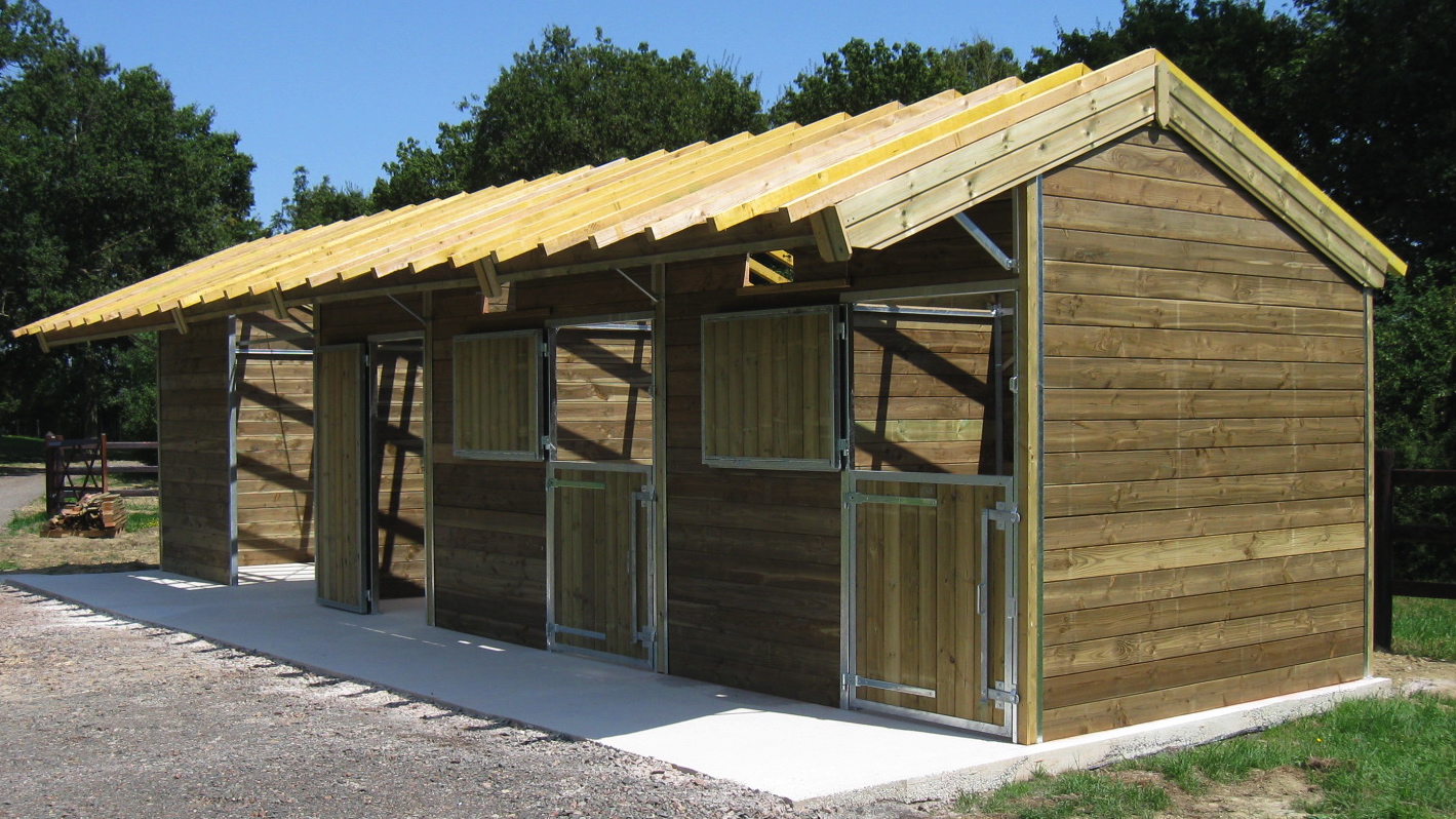 boxes et remise pour chevaux